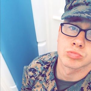 Meet your Posher, Kenny